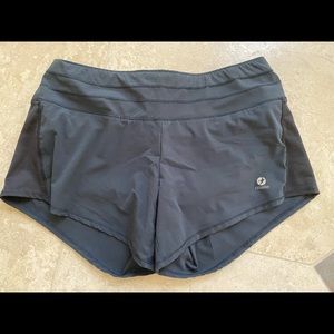 Oiselle running shorts, size 4